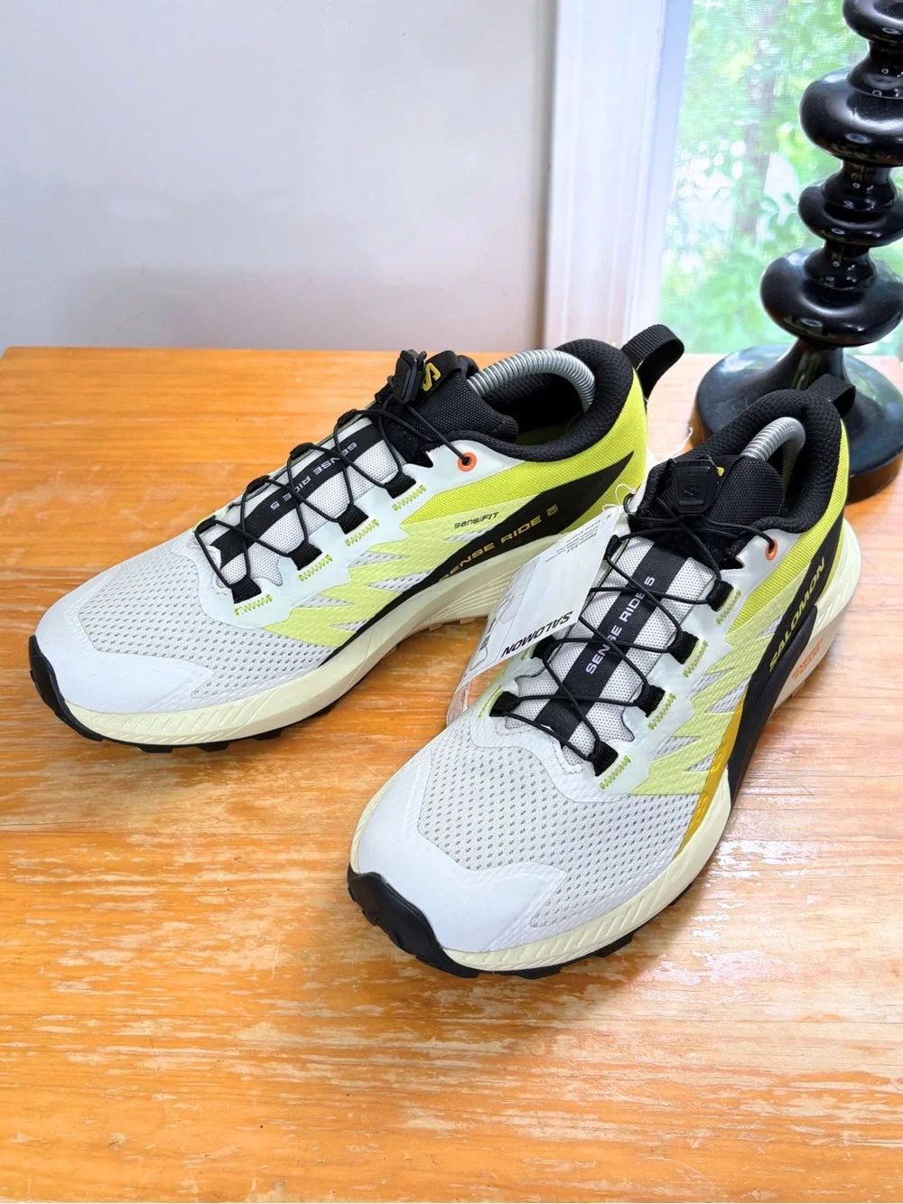 NWT Salomon Women’s Sense Ride 5 Trail Shoe